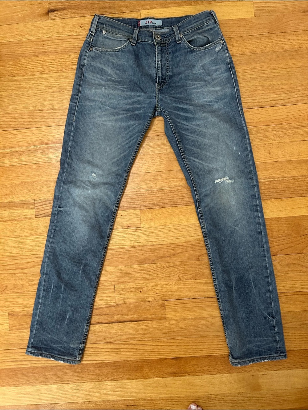Levi’s 519 Slim